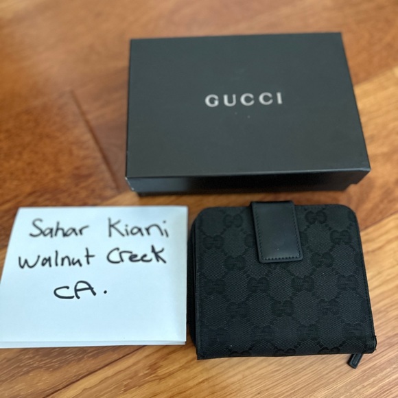 Gucci Wallet - Picture 3 of 5